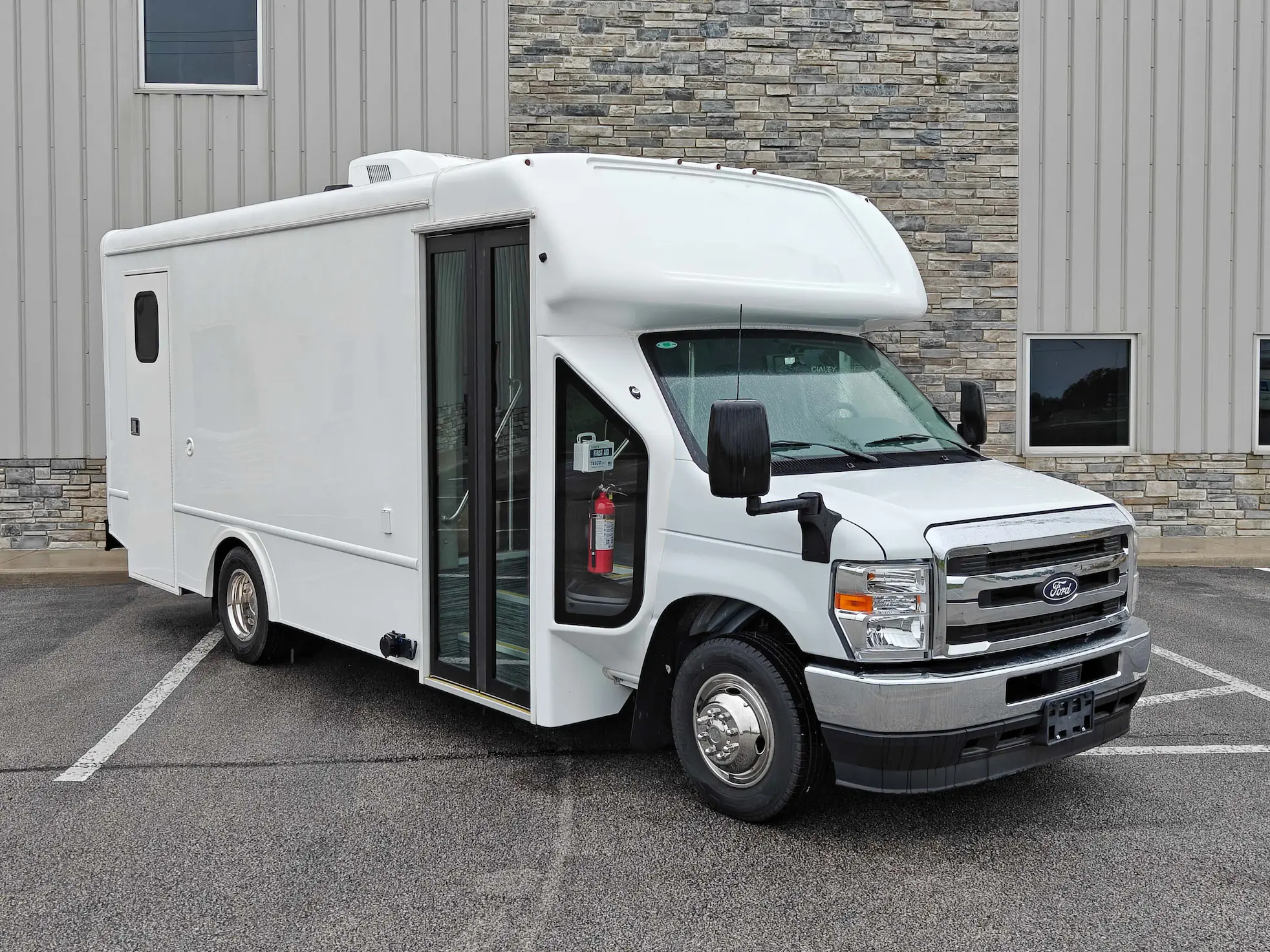 The outside of a 25ft Two Room Mobile Medical Clinic with Dual Entry, Group C