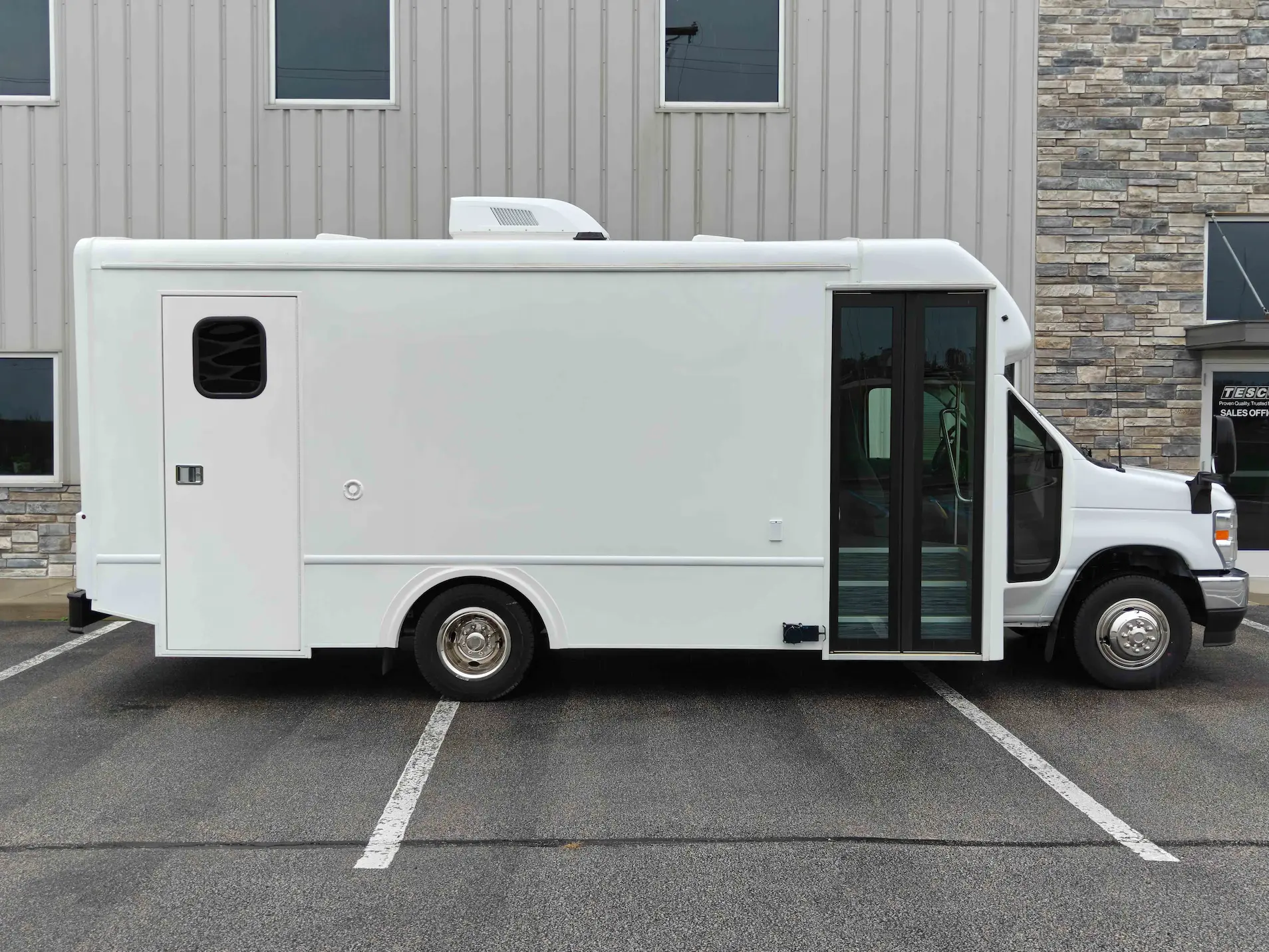 The outside of a 25ft Two Room Mobile Medical Clinic with Dual Entry, Group C