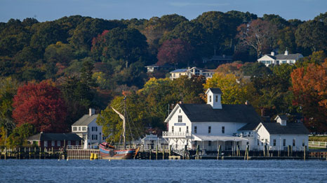 Connecticut River Museum &ndash; mobile medical clinics available in Connecticut