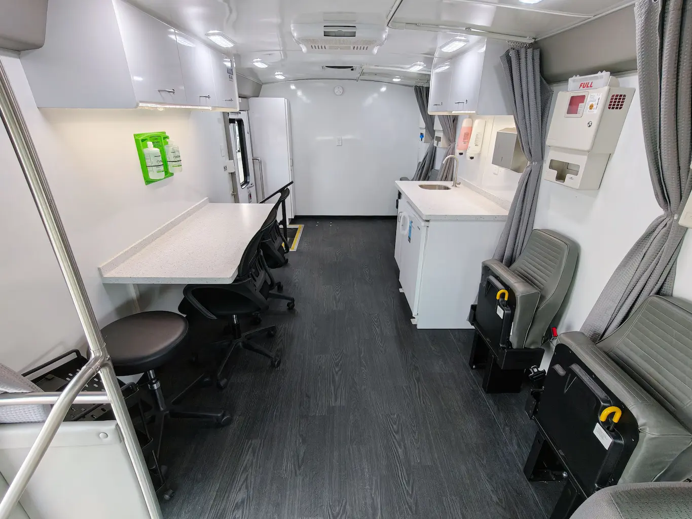 2023 Ford E450 Mobile Clinic