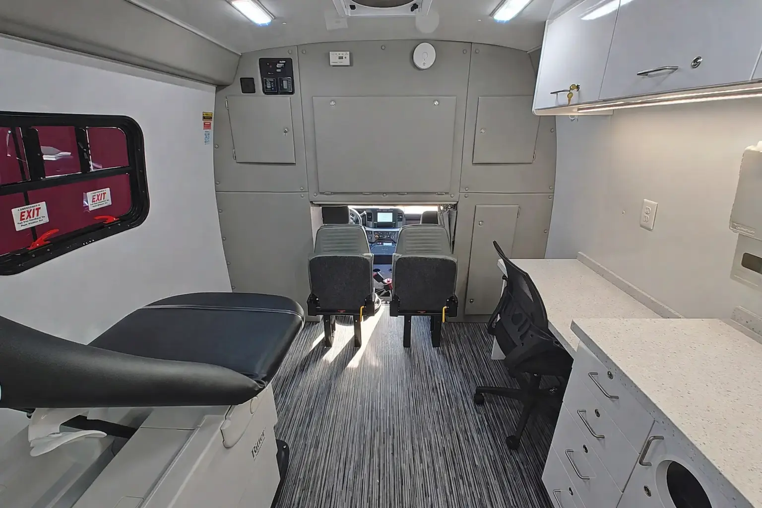 C.W. Williams Group G Three Room Mobile Clinic W/ Restroom & Wheelchair Lift - Image 10