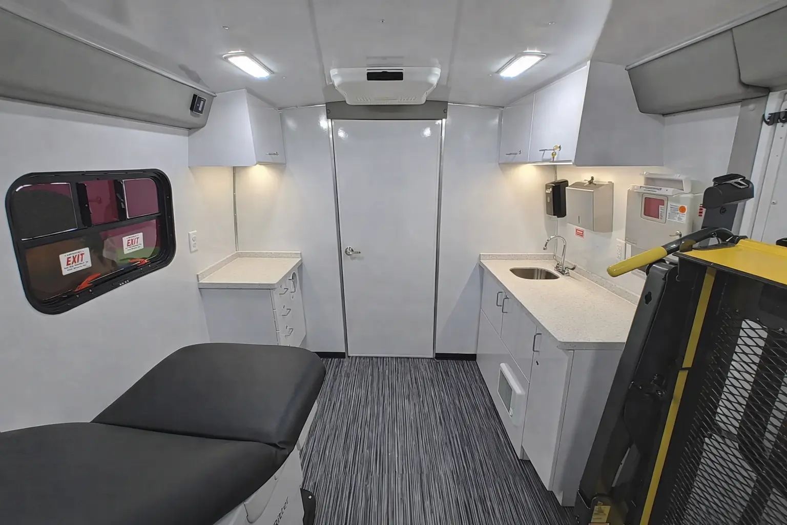C.W. Williams Group G Three Room Mobile Clinic W/ Restroom & Wheelchair Lift - Image 17