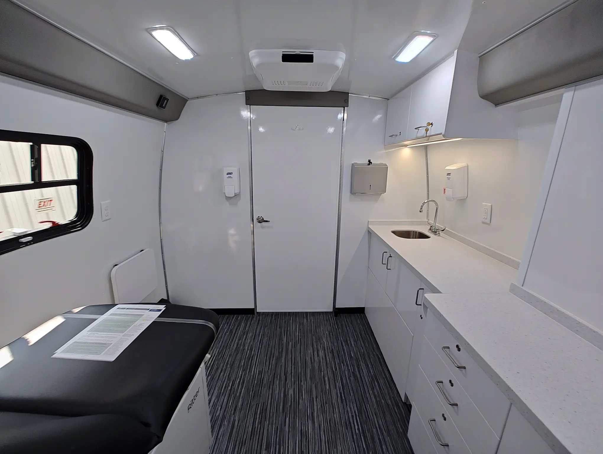 PAS Recovery Mobile Medication Unit W/ Restroom - Image 16
