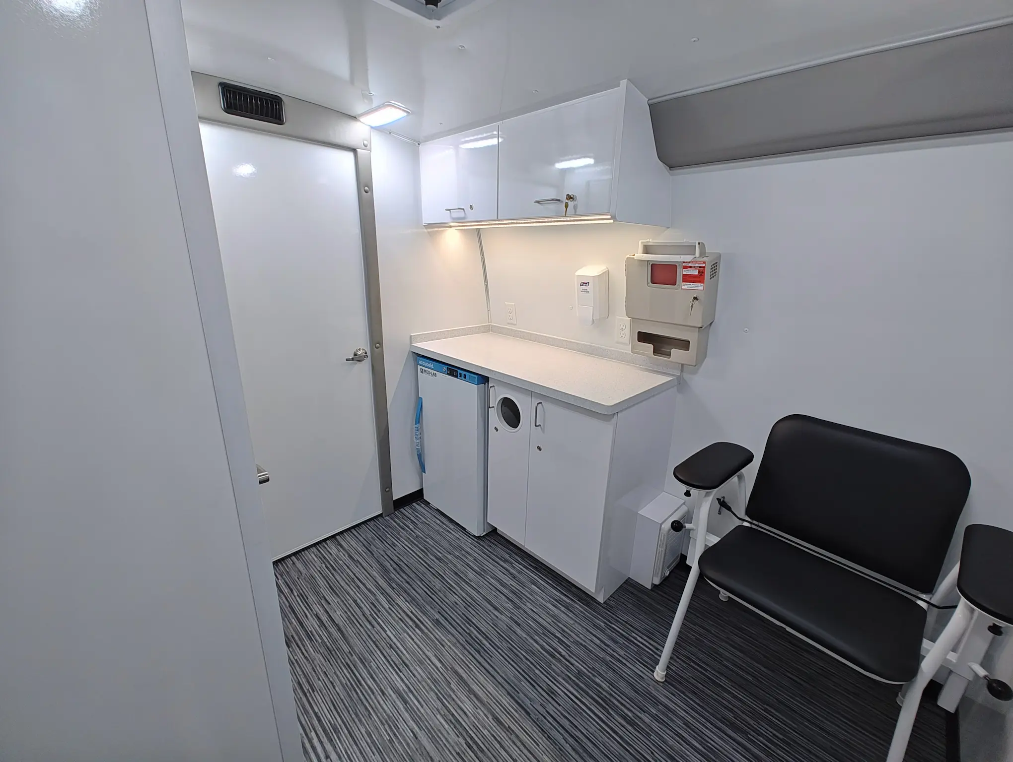 Oceanna Community Health 3 Room Mobile Health Clinic W/ Behavioral Health Room - Image 7