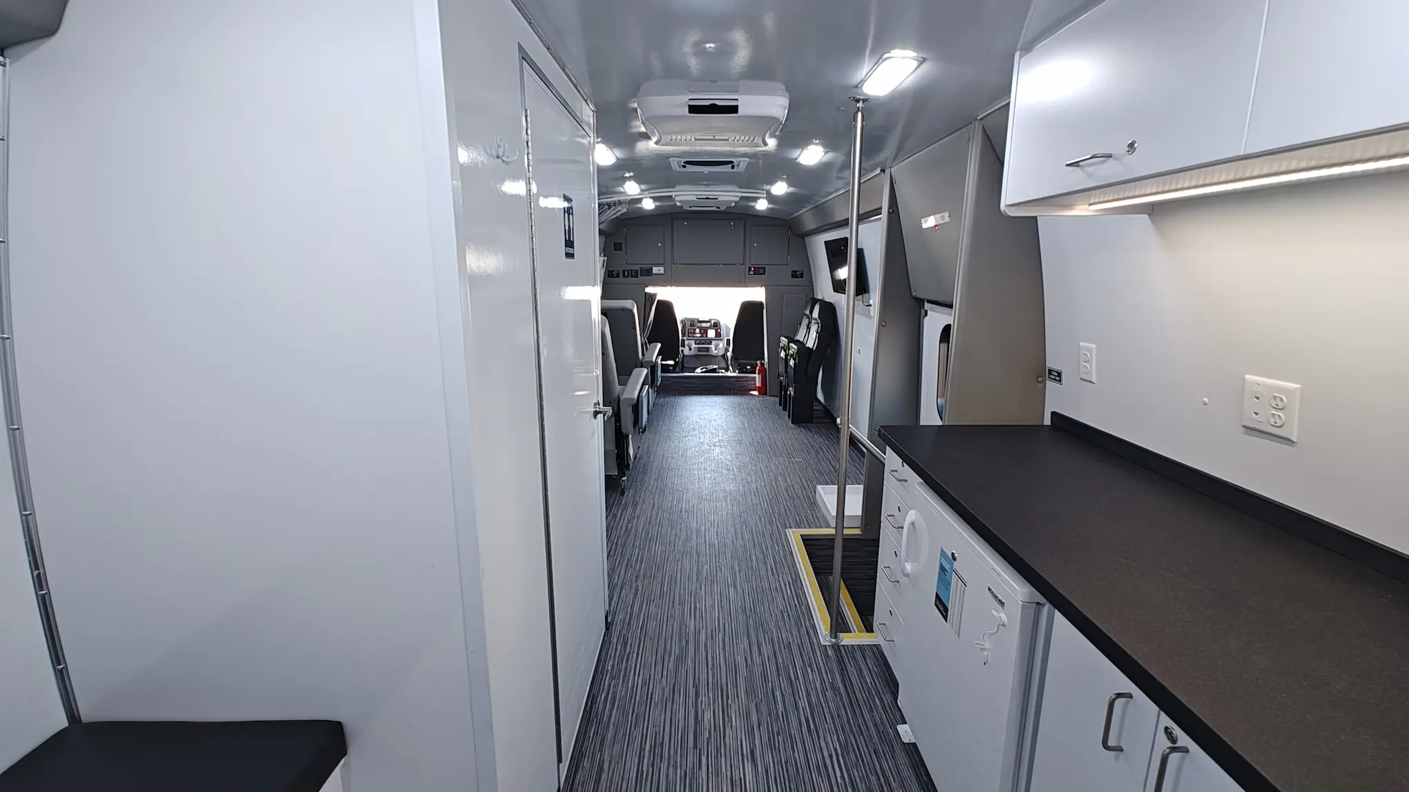 South Texas Blood and Tissue Group I Bloodmobile W/ Restroom & Wheelchair Lift - Image 10