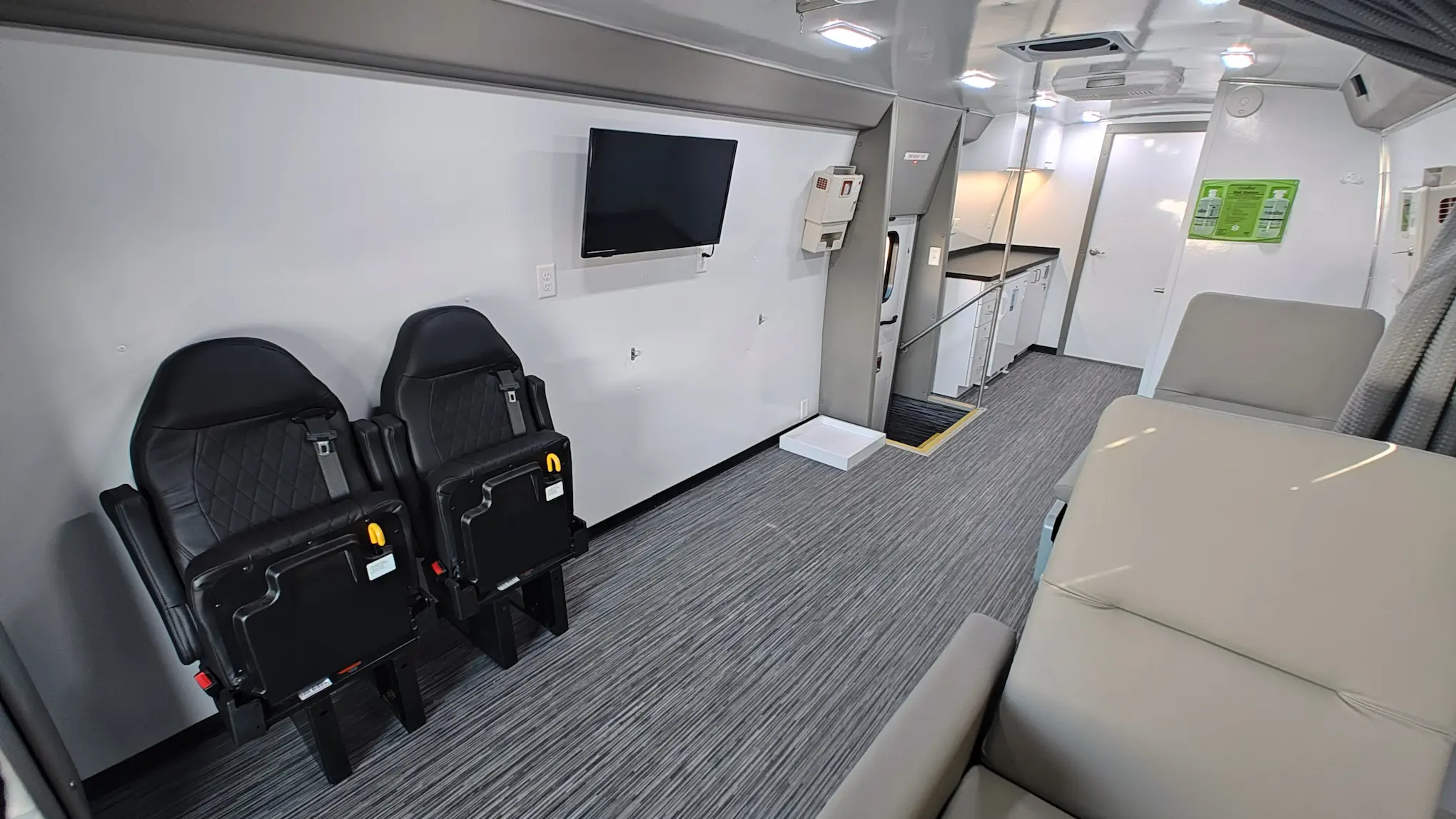 South Texas Blood and Tissue Group I Bloodmobile W/ Restroom & Wheelchair Lift - Image 9