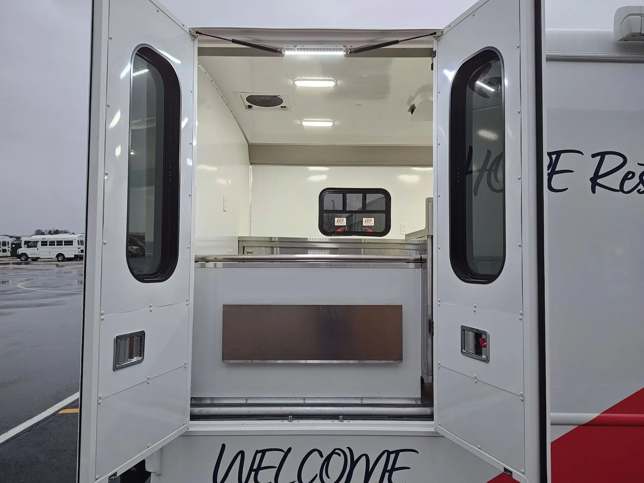 Helping Up Mission Mobile Behavioral Health Clinic W/ Restroom - Image 5