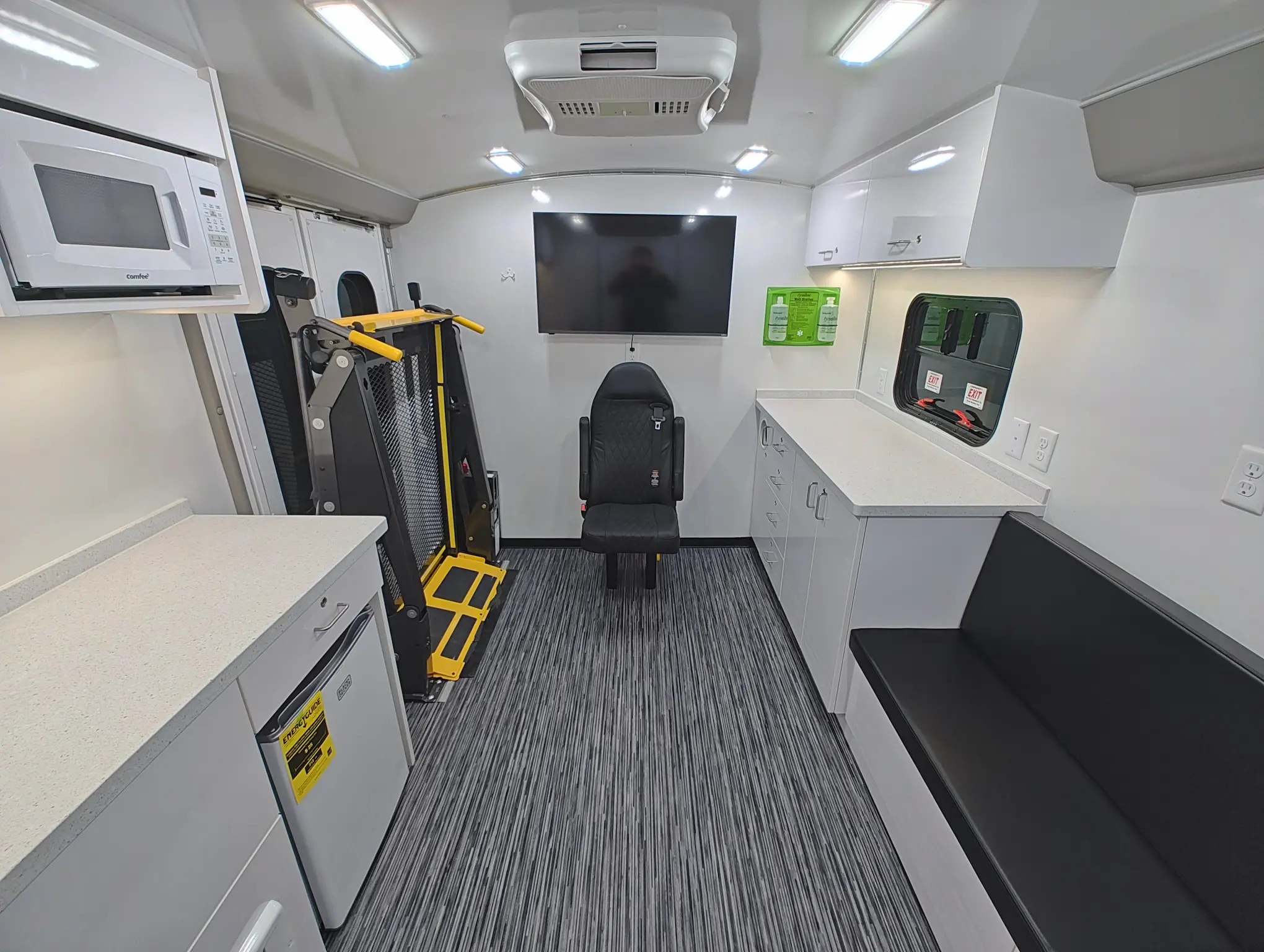 City of Norfolk 40 Foot Mobile Office - Image 10