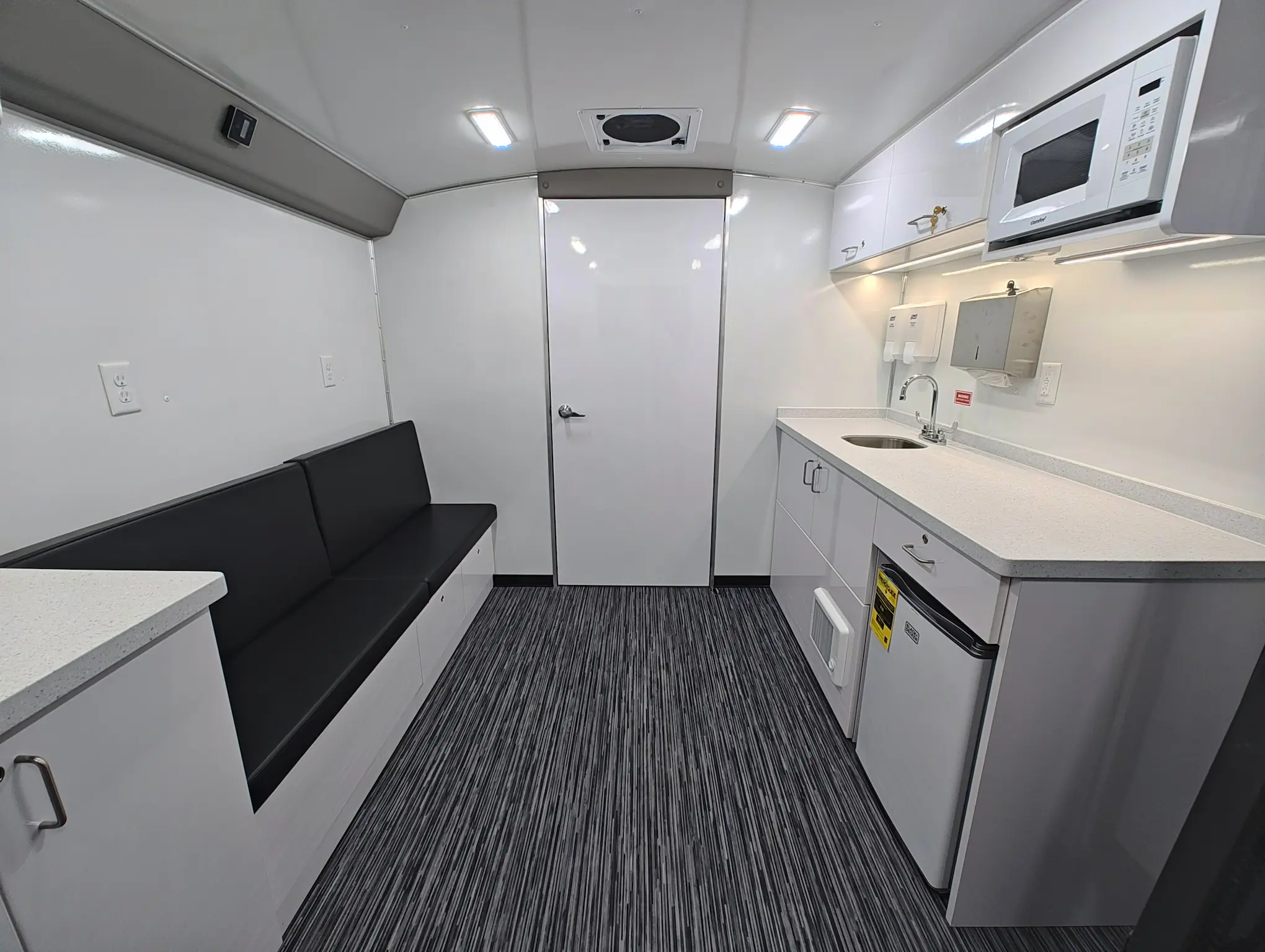 City of Norfolk 40 Foot Mobile Office - Image 13