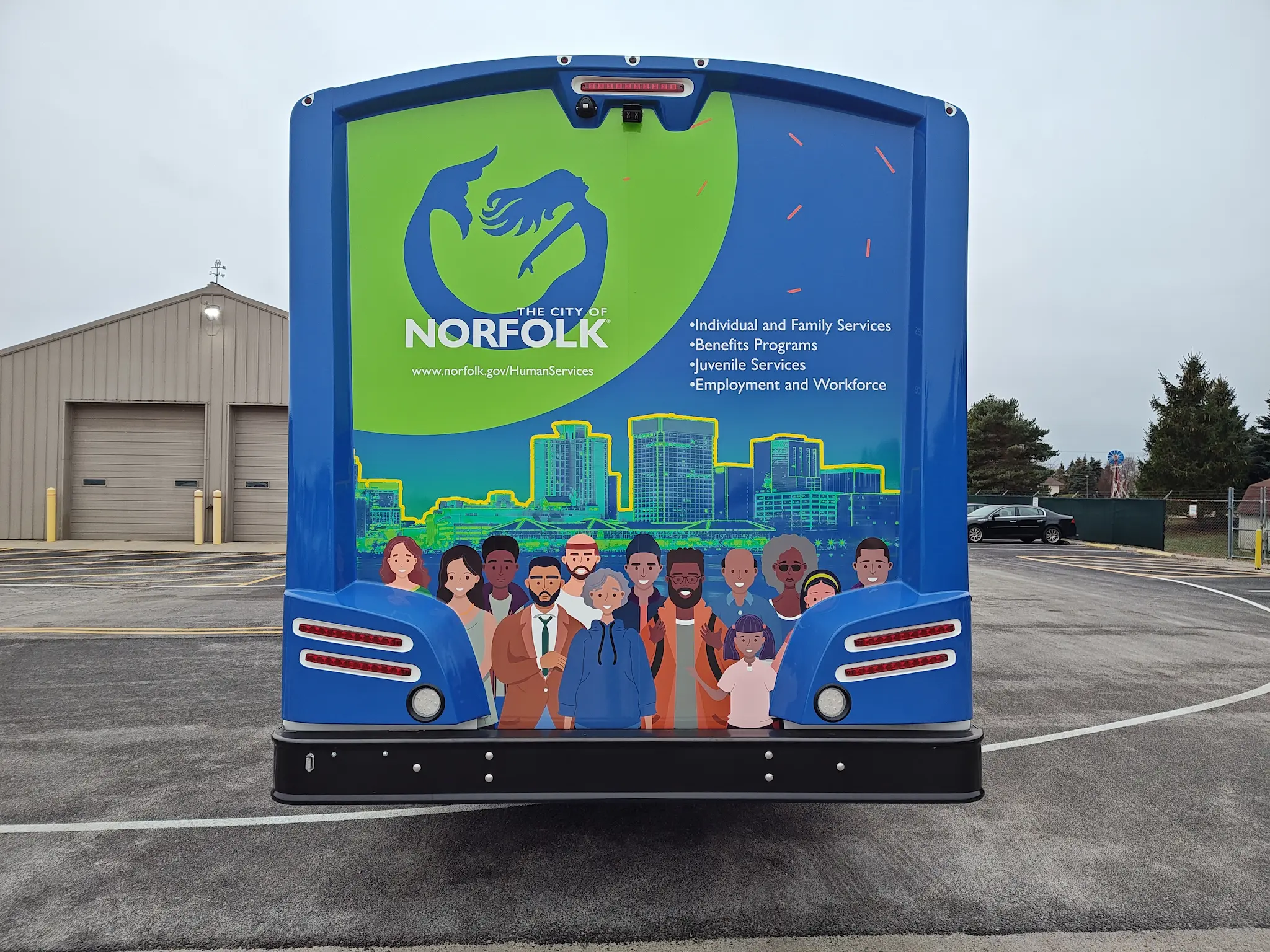 City of Norfolk 40 Foot Mobile Office - Image 3